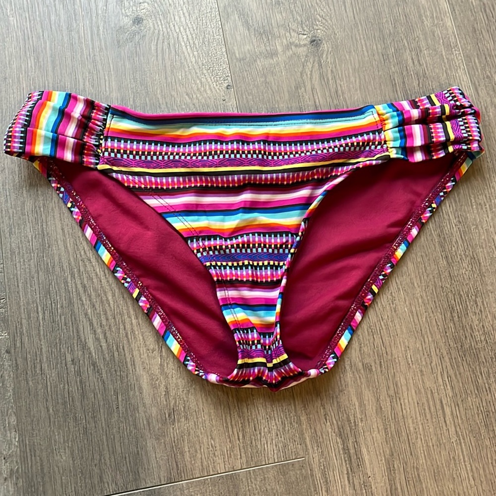 Women’s bikini bottom